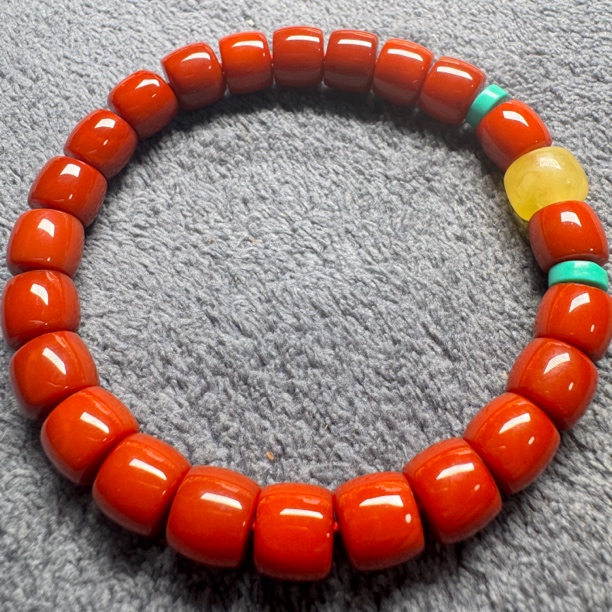 【石趣南红】瓦西南红直切手串直径8.8左右 归圆如图