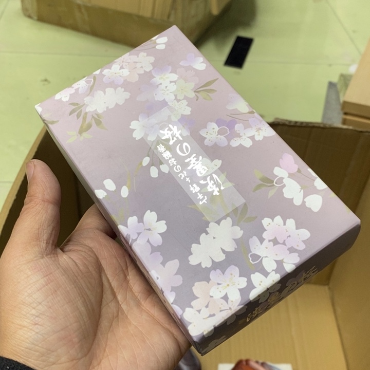 瓷片哈哈哈哈，哈哈哈哈哈