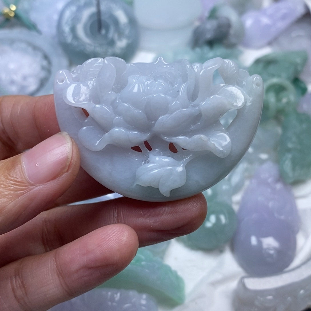 颈饰未镶嵌翡翠翡翠