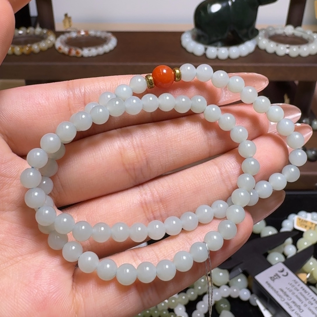 和田玉手串未镶嵌