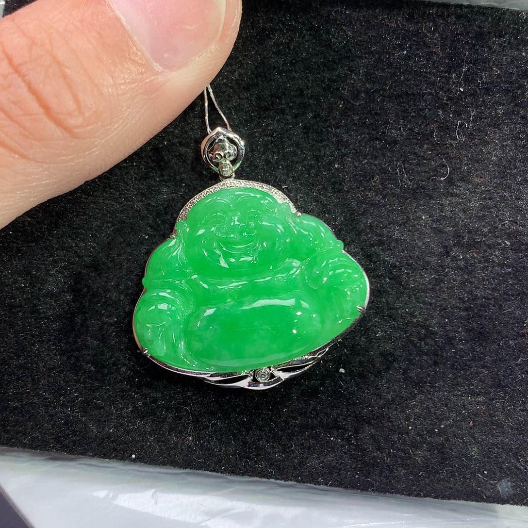 翡翠吊坠(赠链)18K金镶嵌