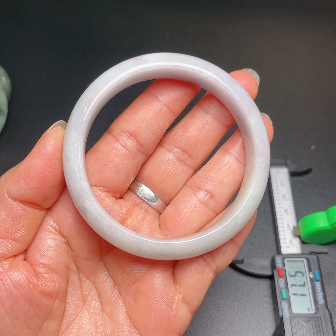 翡翠未镶嵌手镯天然翡翠手镯