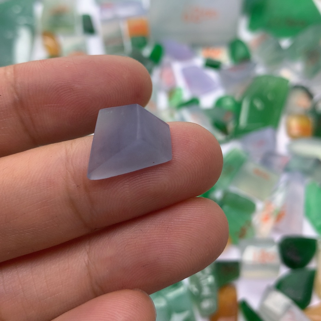 定制翡翠未镶嵌天然翡翠