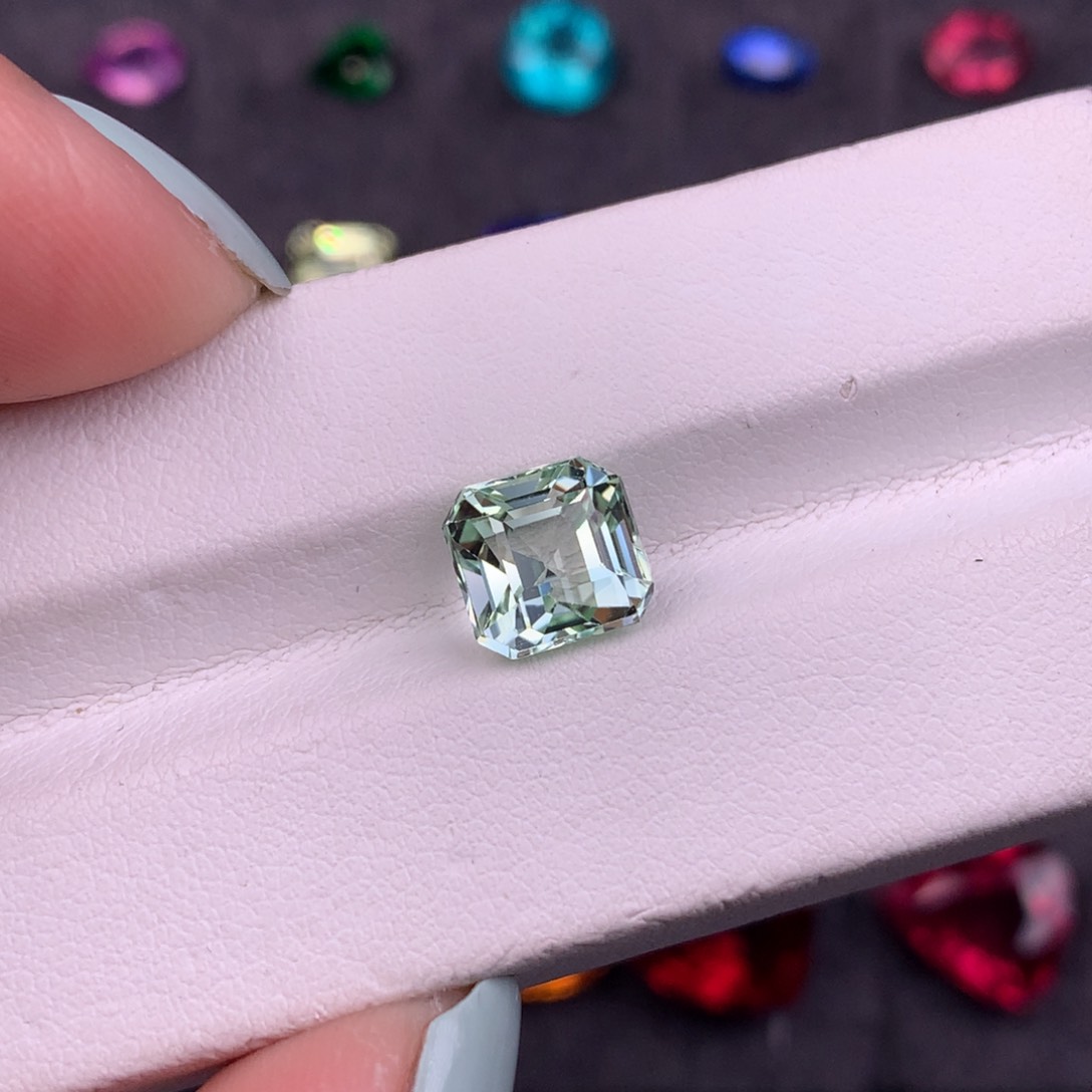 碧玺珠宝半成品未镶嵌2.94ct薄荷绿碧玺