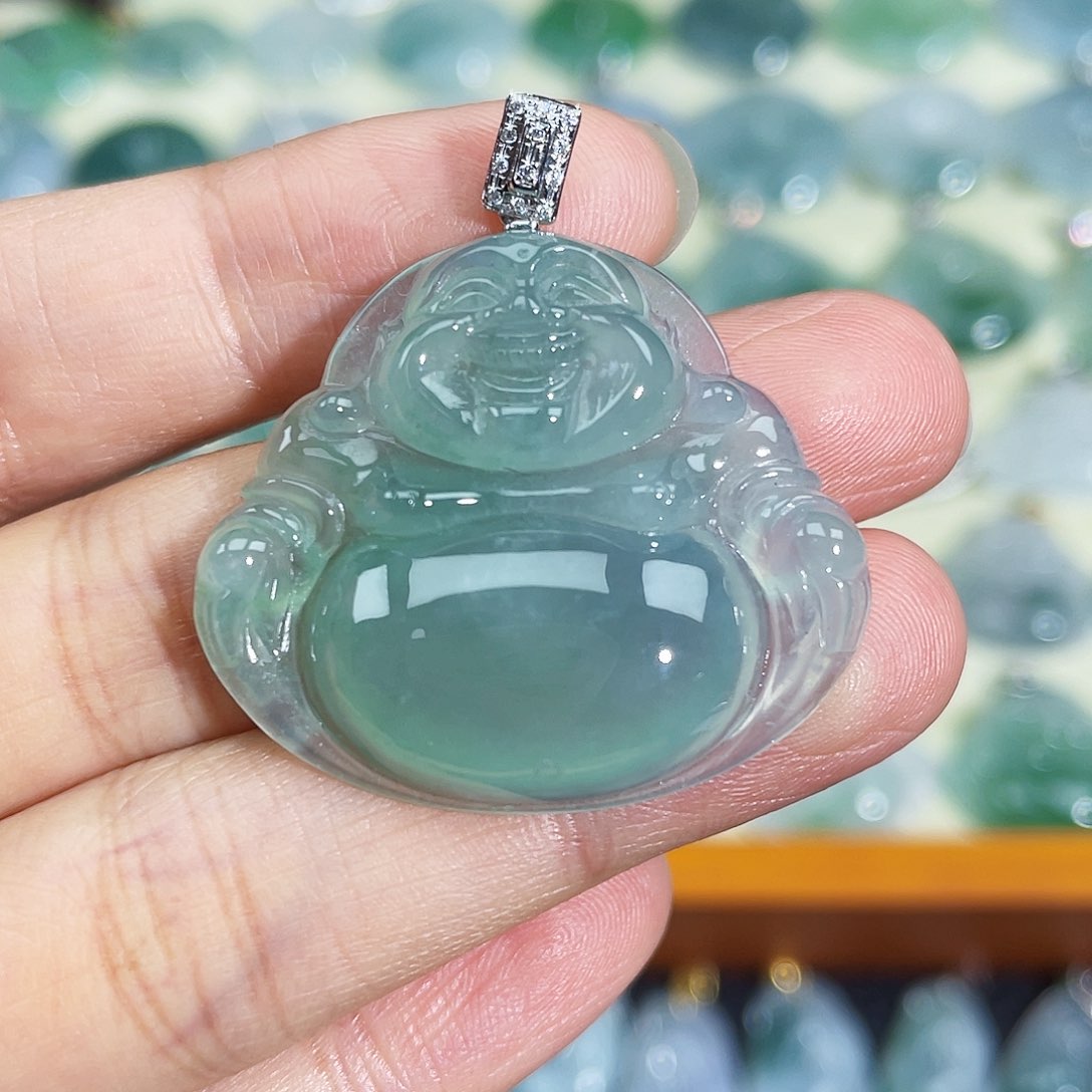 翡翠颈饰18K金镶嵌吊坠
