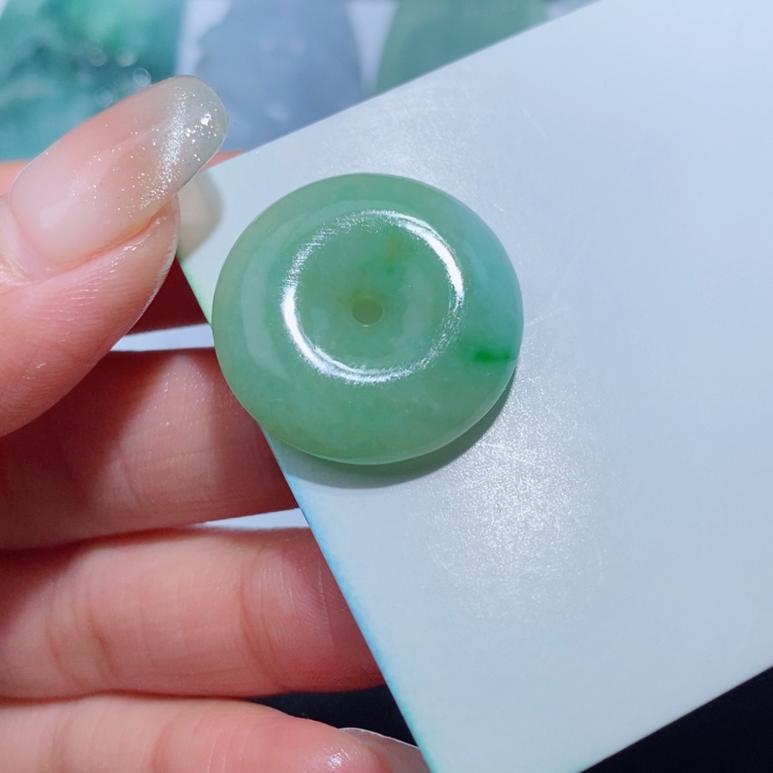 定制翡翠未镶嵌定制吊坠