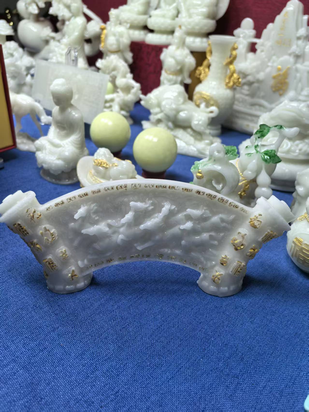 精品夜光摆件八骏屏风（带礼盒）