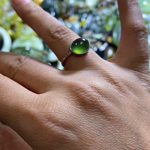 岫玉戒指未镶嵌一个