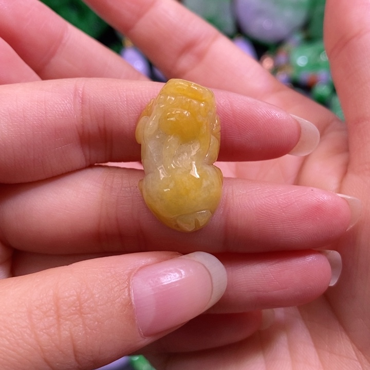 颈饰未镶嵌翡翠吊坠