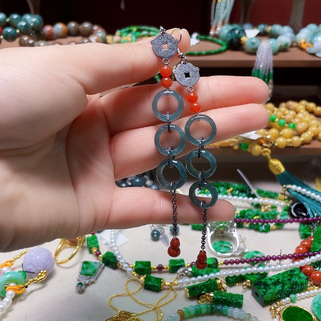 翡翠未镶嵌手链饰品