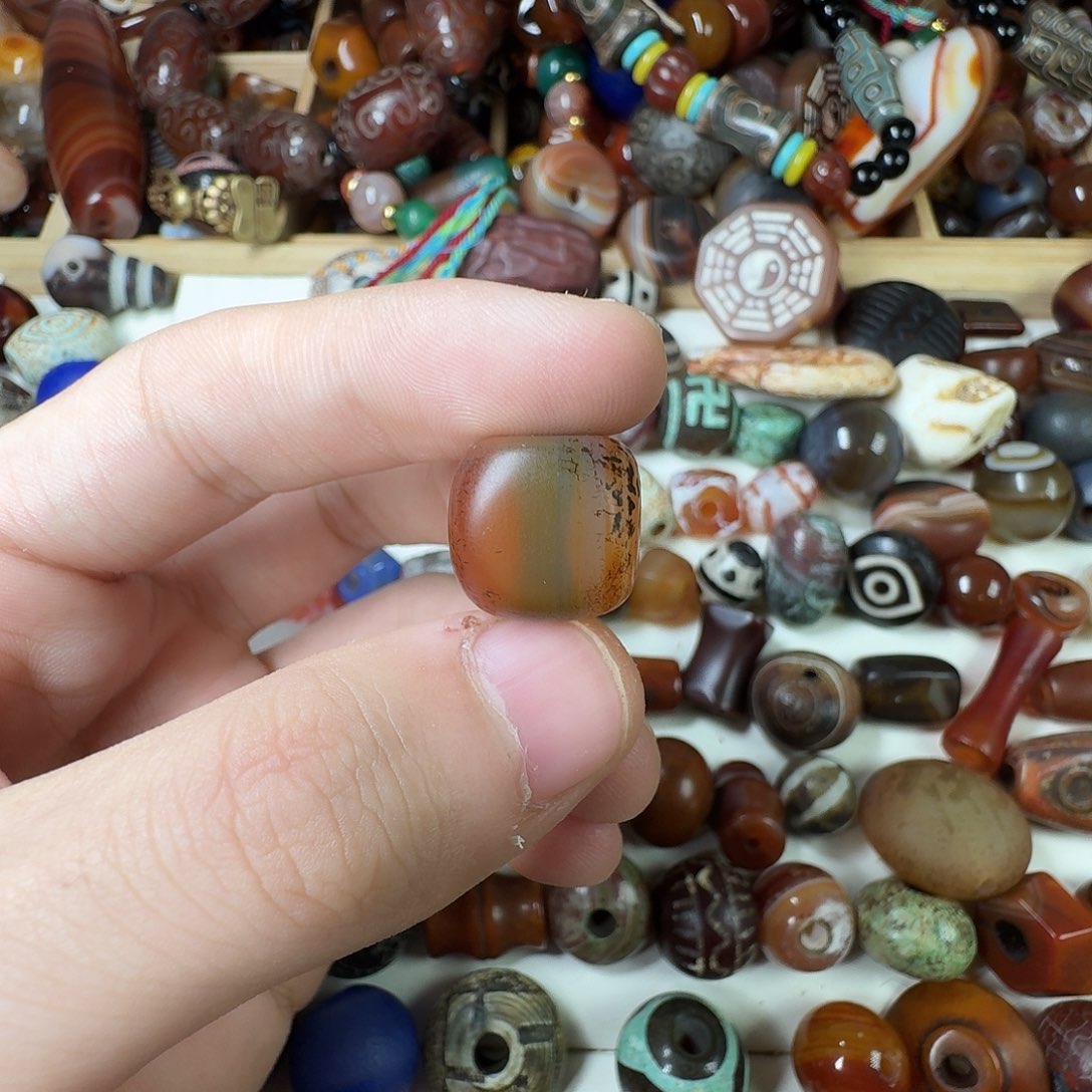 玛瑙/玉髓未镶嵌纯天然玛瑙珠子