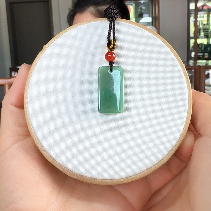 密玉（石英质玉）吊坠未镶嵌