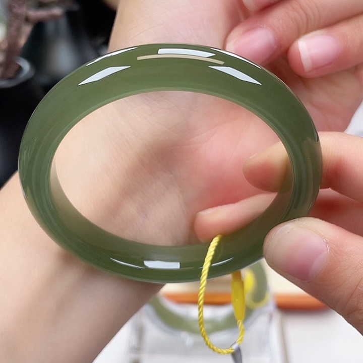 和田玉手镯54未镶嵌