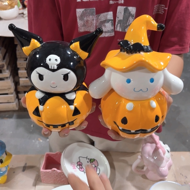 摆件我在外面吃饭了