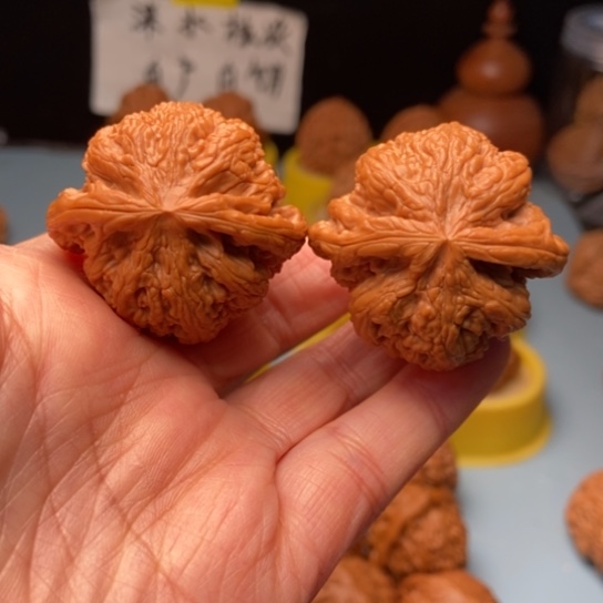 文玩核桃吊坠粗筋精对 39