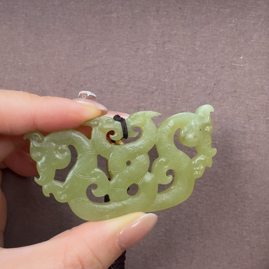 未镶嵌和田玉挂件