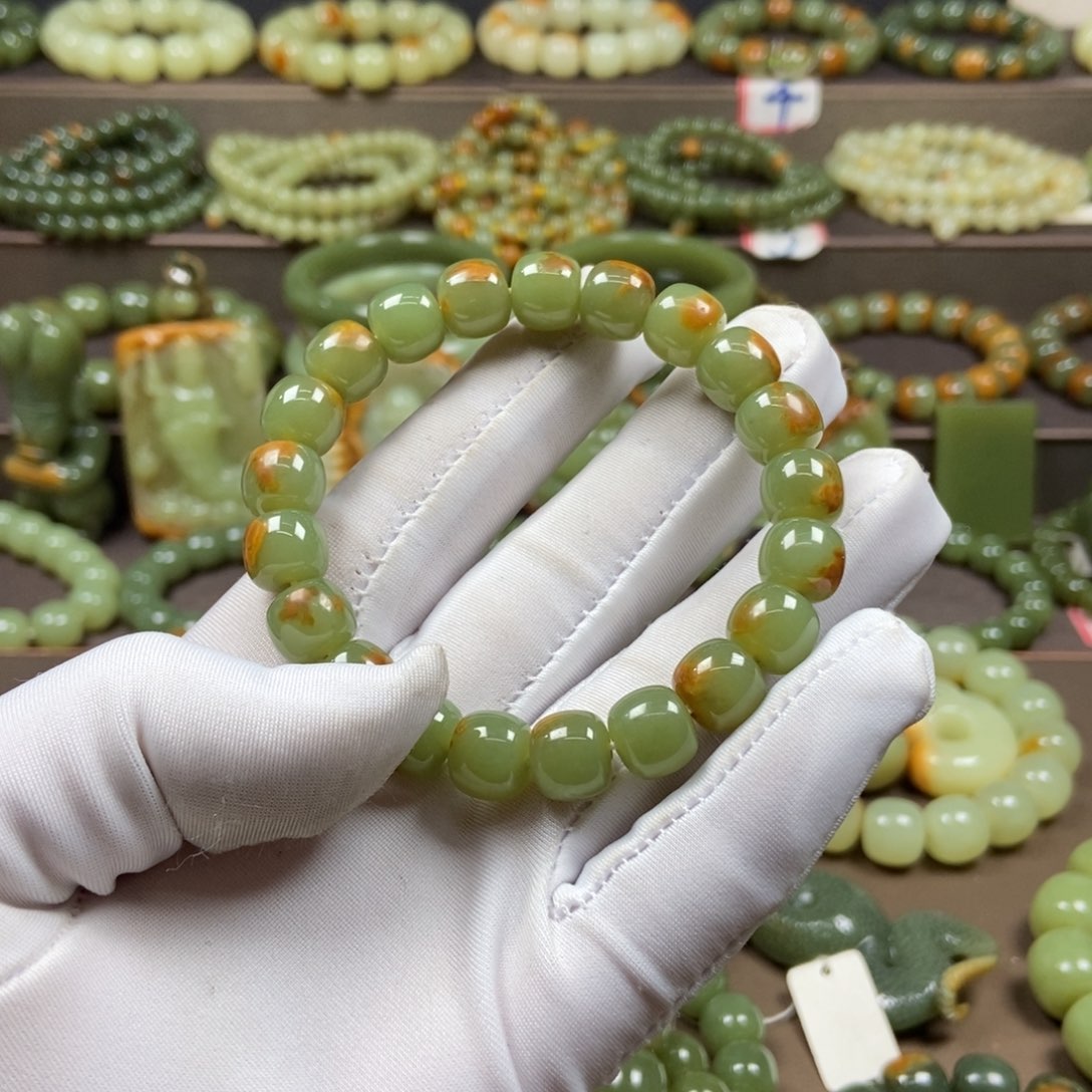 透闪石质玉手链未镶嵌小***串