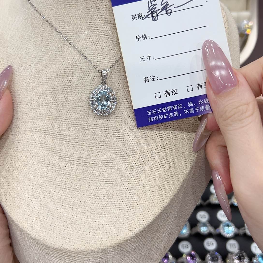 睿***略吊坠(赠链)托帕石银S925镶嵌吊坠