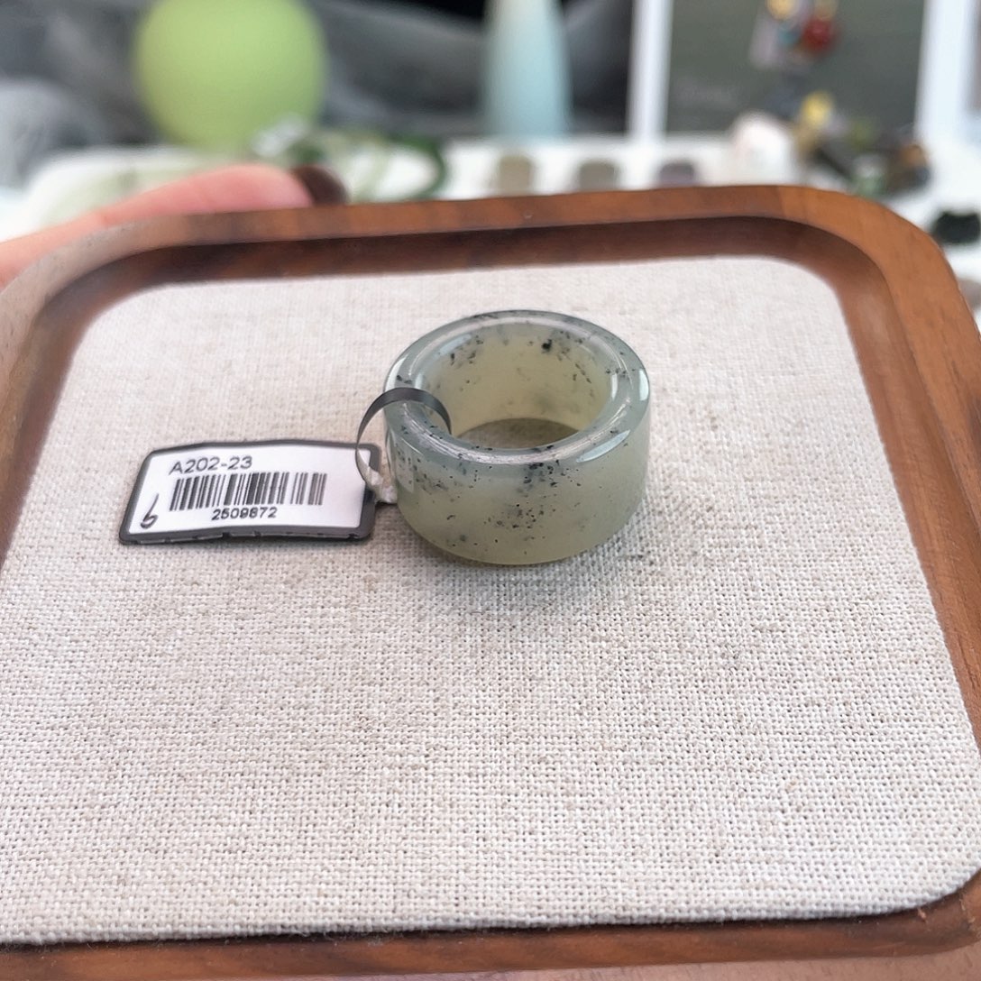 和田玉未镶嵌戒指U26水墨圆切17.2不退换