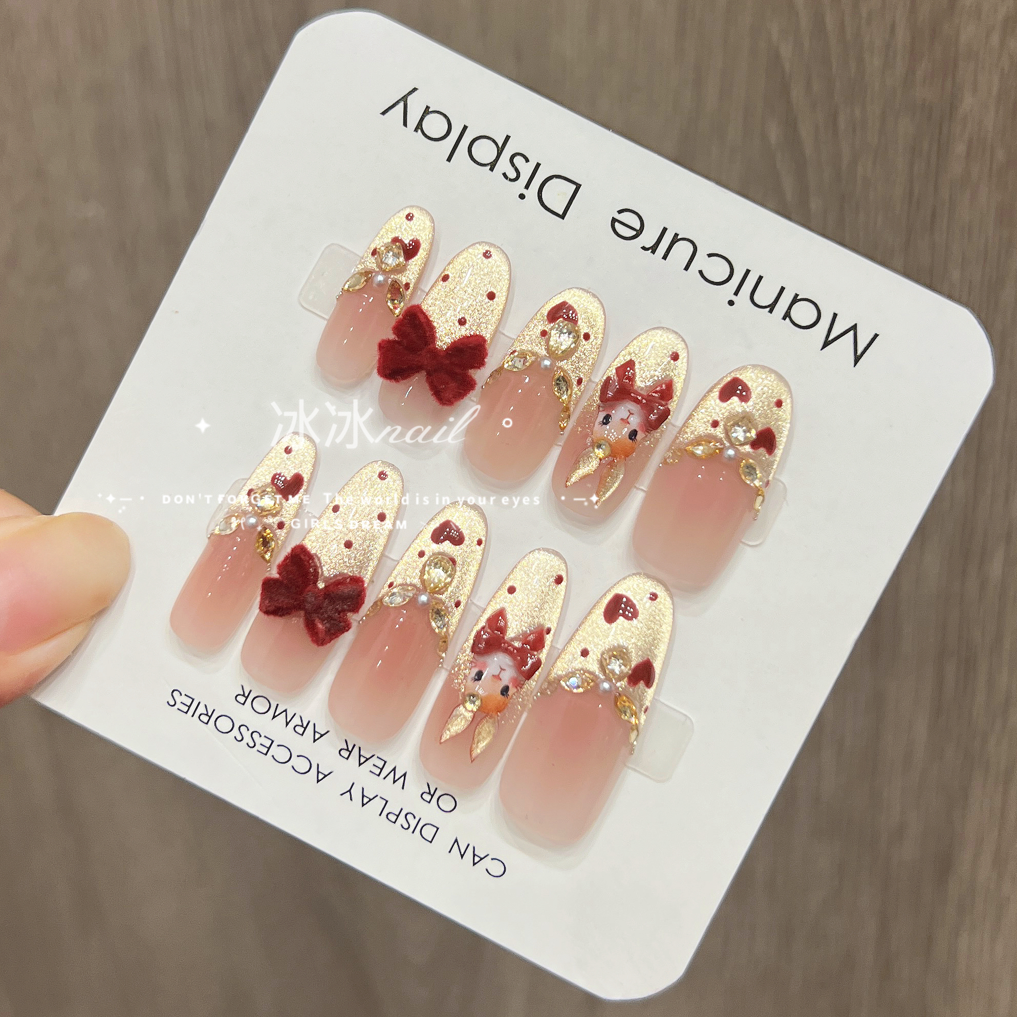 【月兔派对】时尚清新纯欲高级感成品穿戴式手工美甲显白气质爆闪