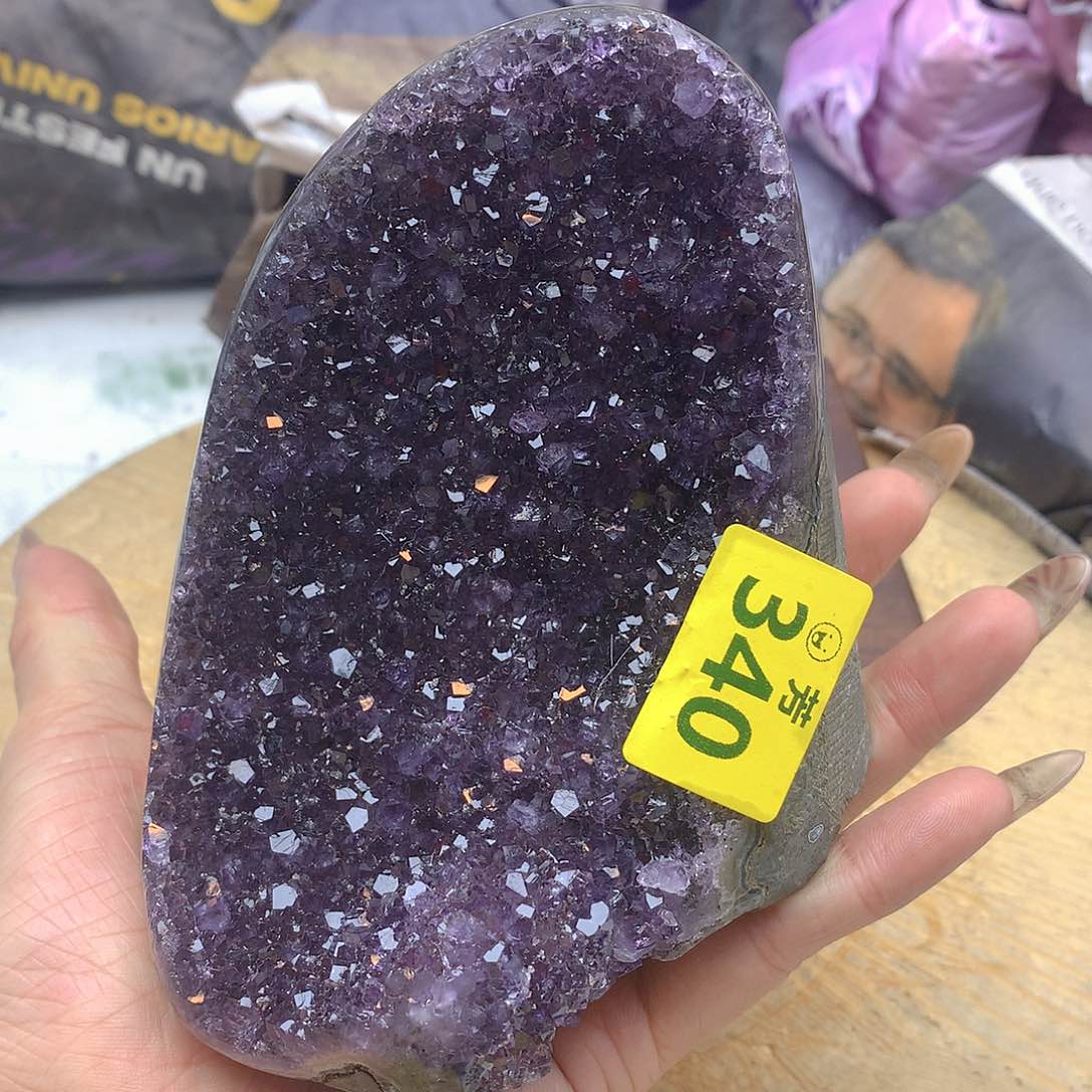 紫晶大型摆件（非配饰）未镶嵌
