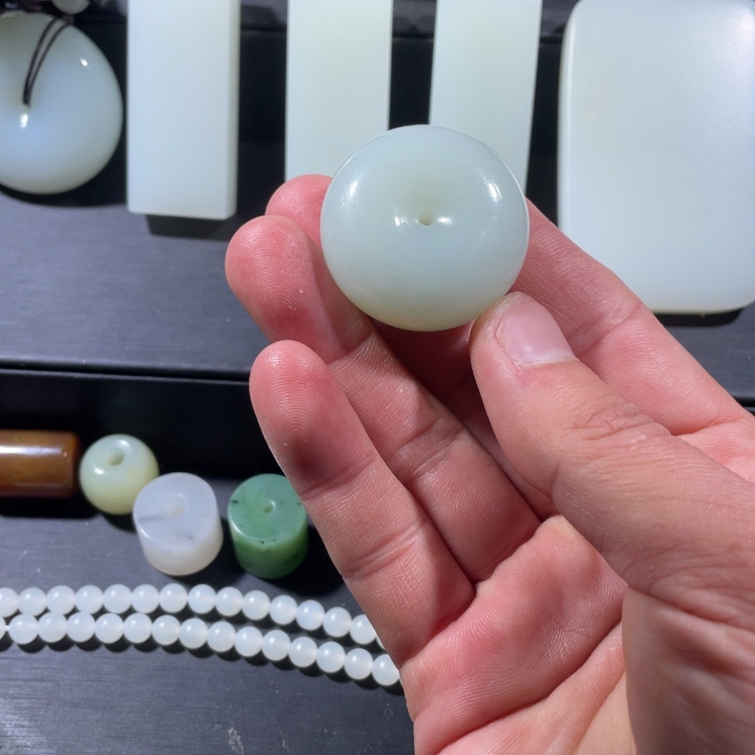 和田玉未镶嵌吊坠(不含链)平安扣