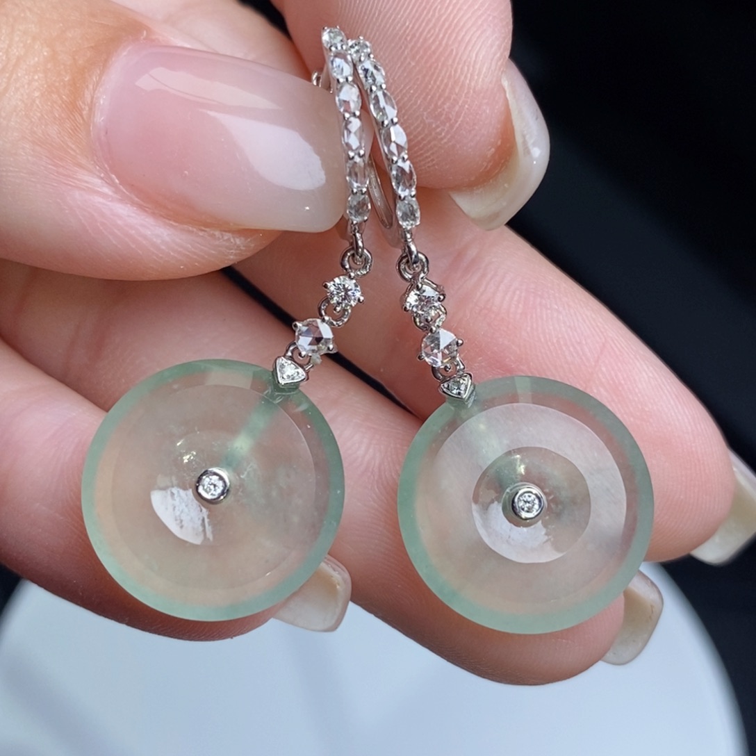 翡翠18K金镶嵌耳饰平安扣