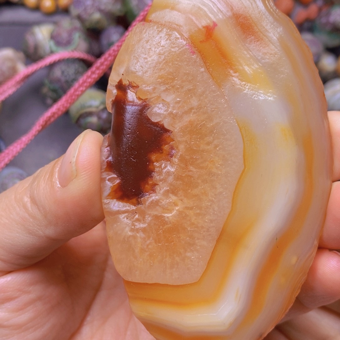 合金颈饰玛瑙/玉髓