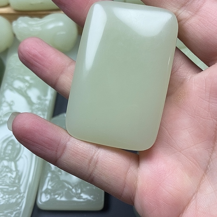 和田玉（糖玉）未镶嵌挂件