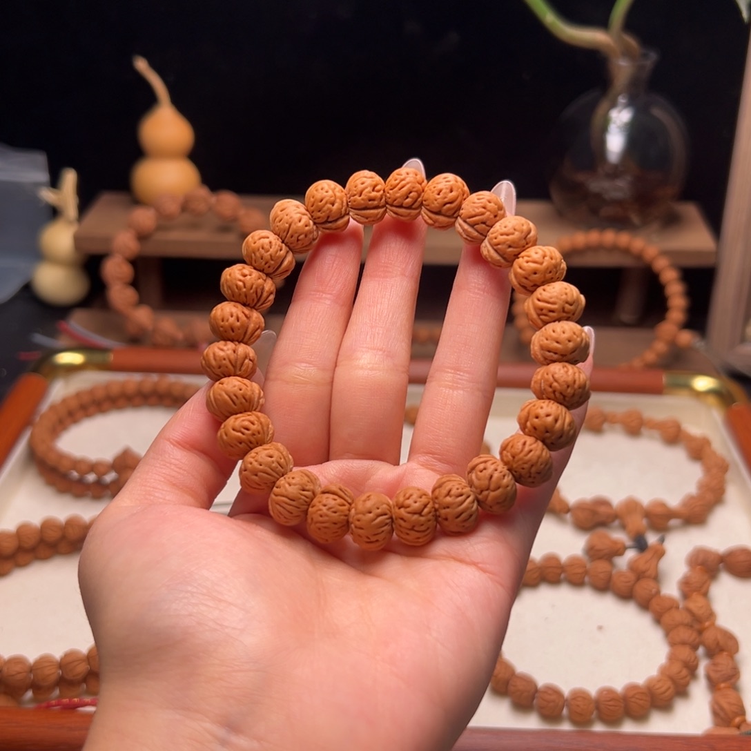 W***.木质类陕西龙纹桃核1.3