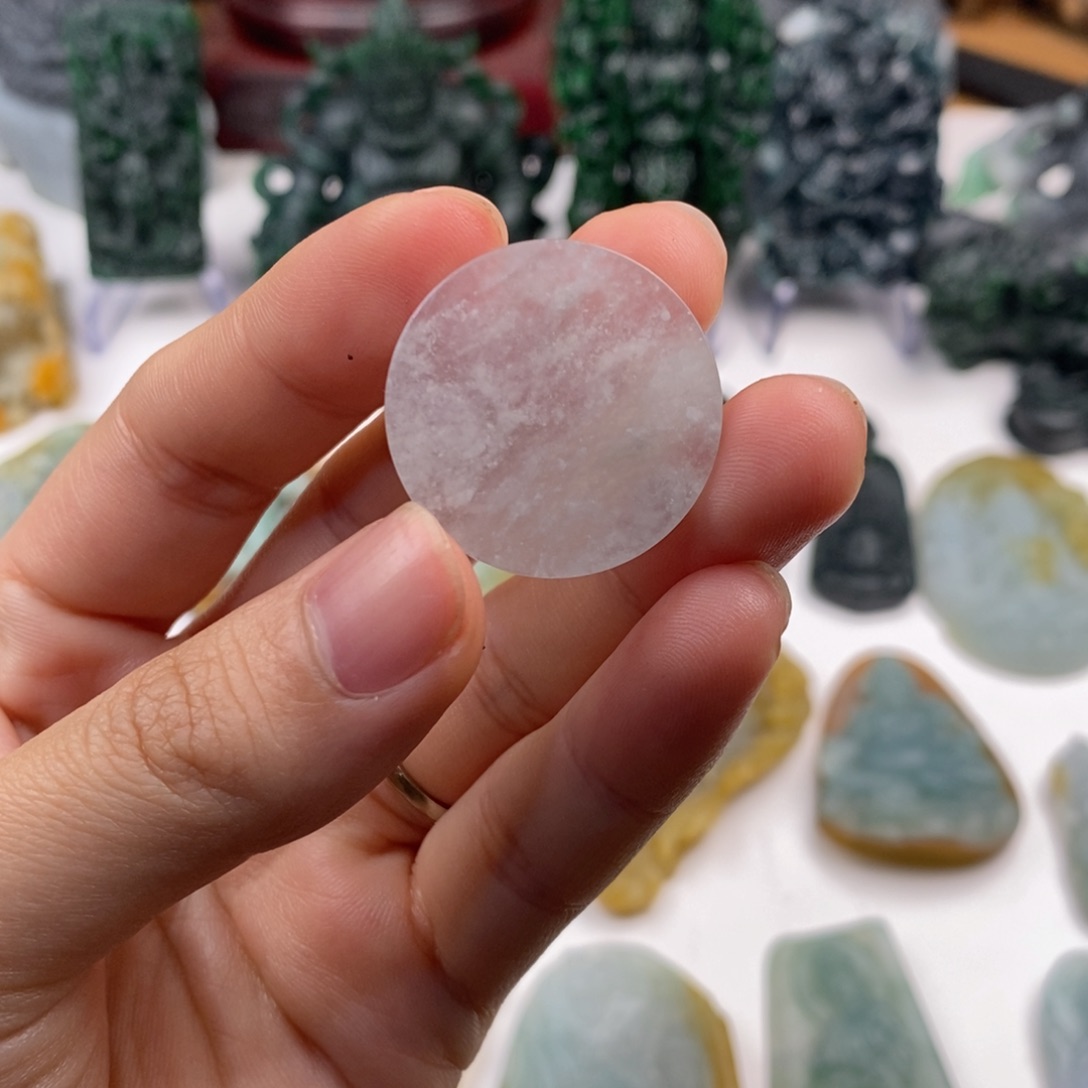 定制翡翠未镶嵌翡翠