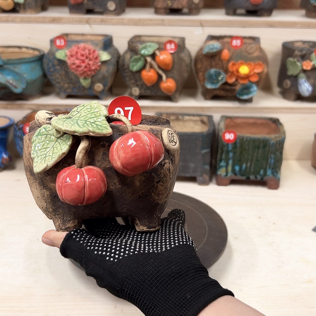 紫砂花盆97号内口10.5×8外高10