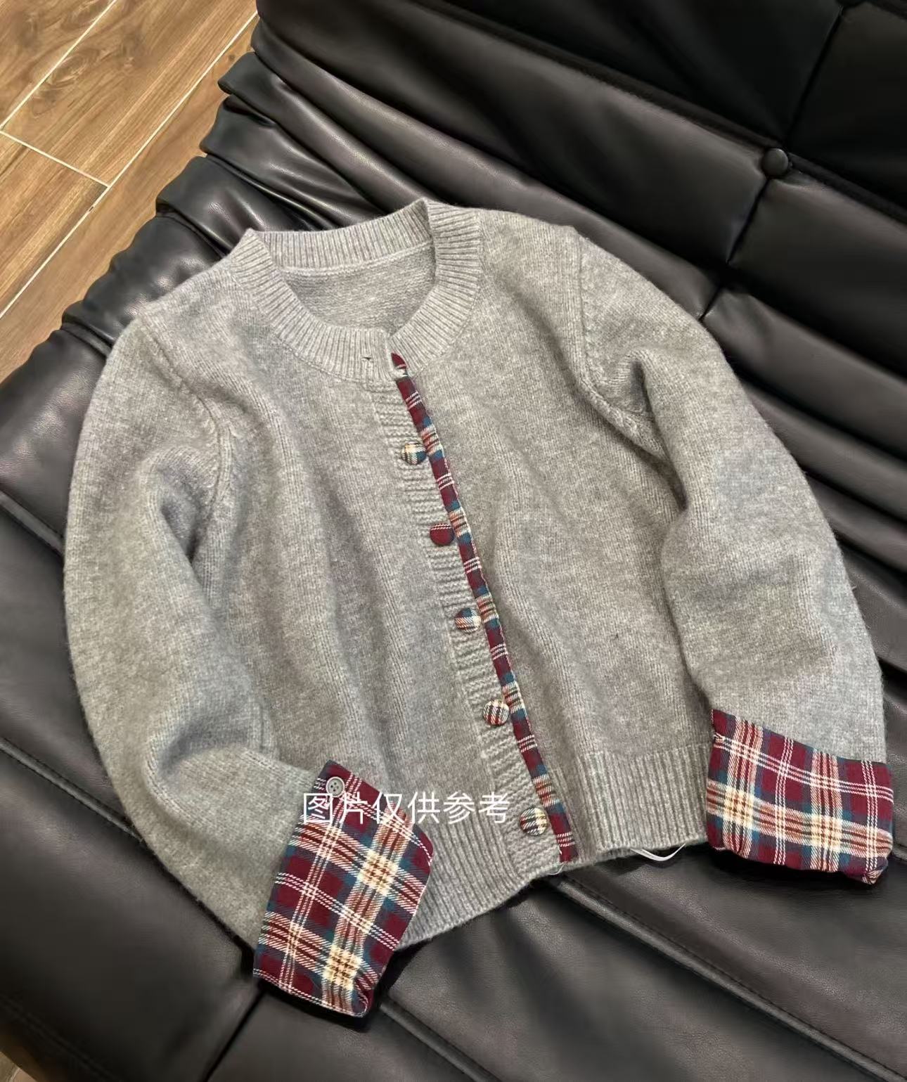 宽松拼接网红毛针织衫圆领开衫款女装上衣格子针织衫