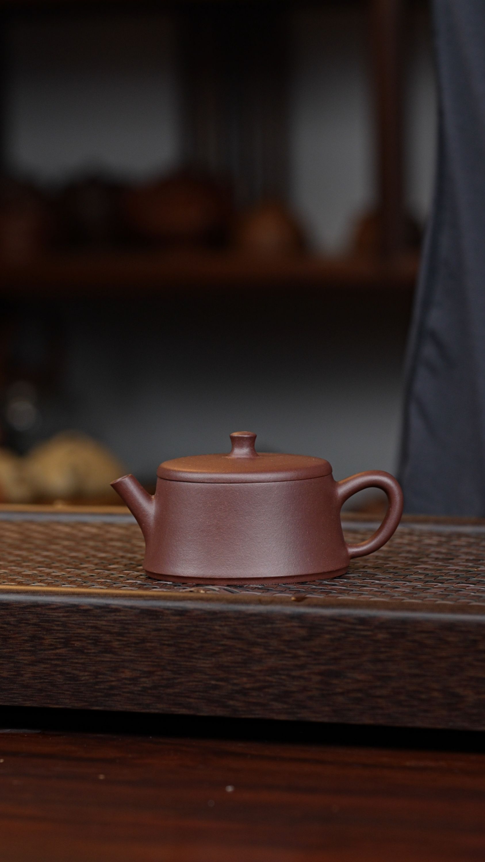 云柱130毫升半手工制作原矿紫泥内推球孔