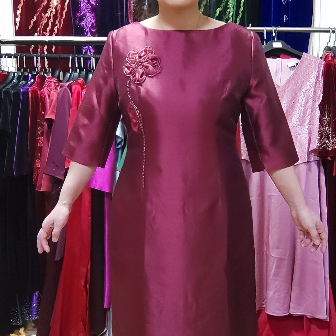 O***服品牌枣红长款礼服裙2XL