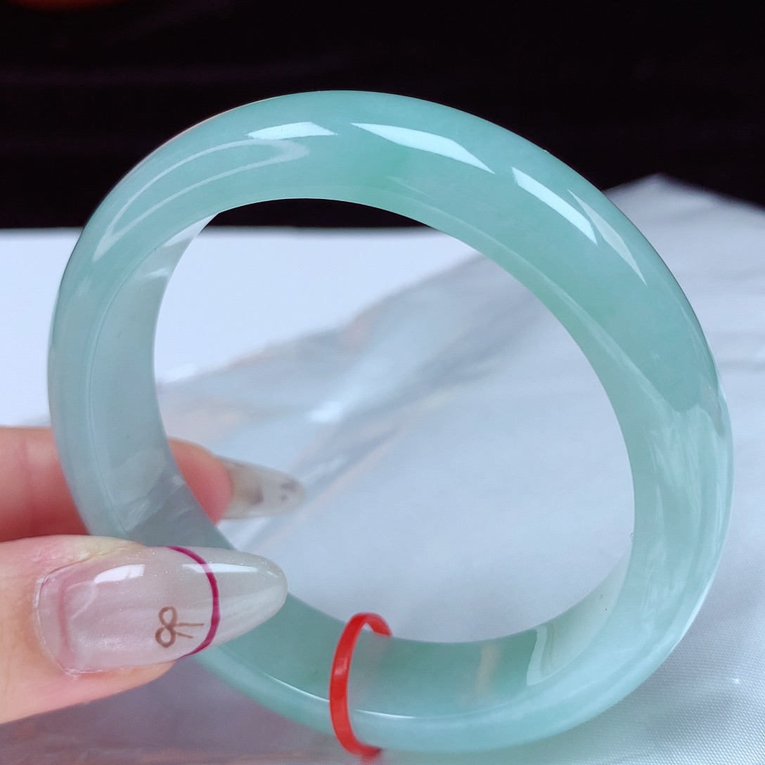 翡翠手镯未镶嵌54-55圈