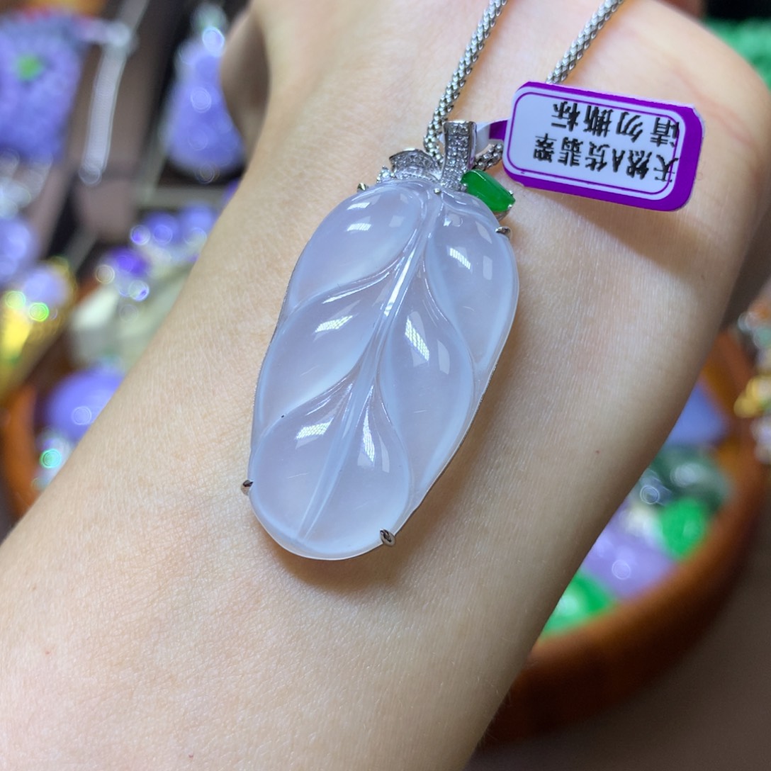 【闪购商品】翡翠颈饰18K金镶嵌翡翠
