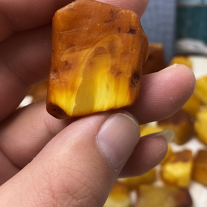 未镶嵌定制蜜蜡定制吊坠