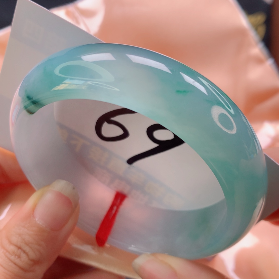 未镶嵌手镯翡翠大轮胎半山水