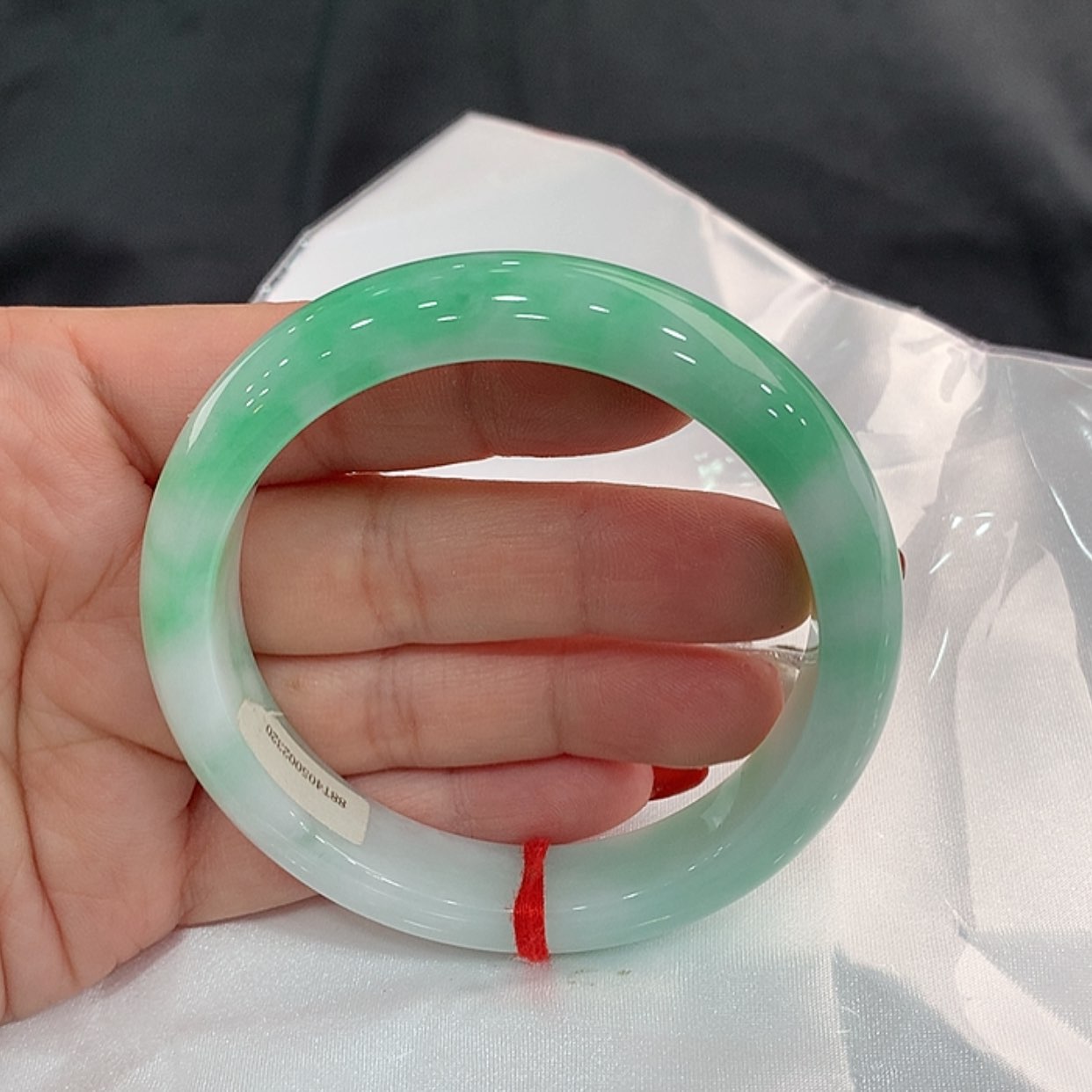 【闪购商品】翡翠手镯未镶嵌59，58/59