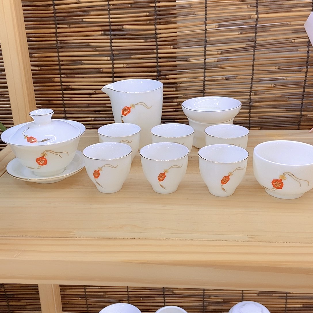 羊脂玉瓷茶具套装