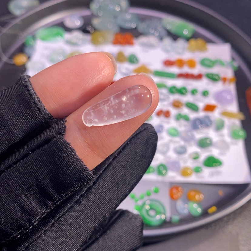 【闪购商品】翡翠挂件未镶嵌瓜瓜