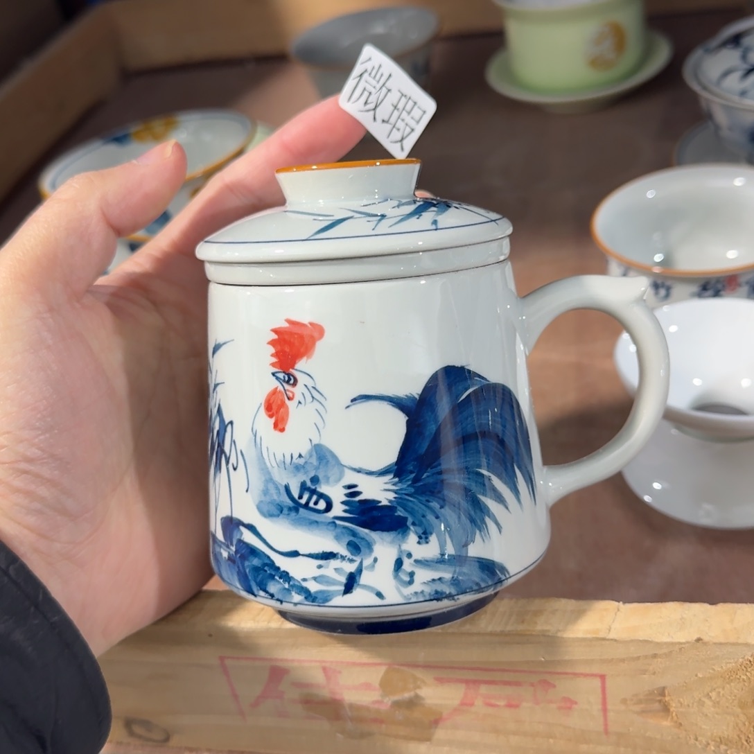 釉下手绘茶具微瑕