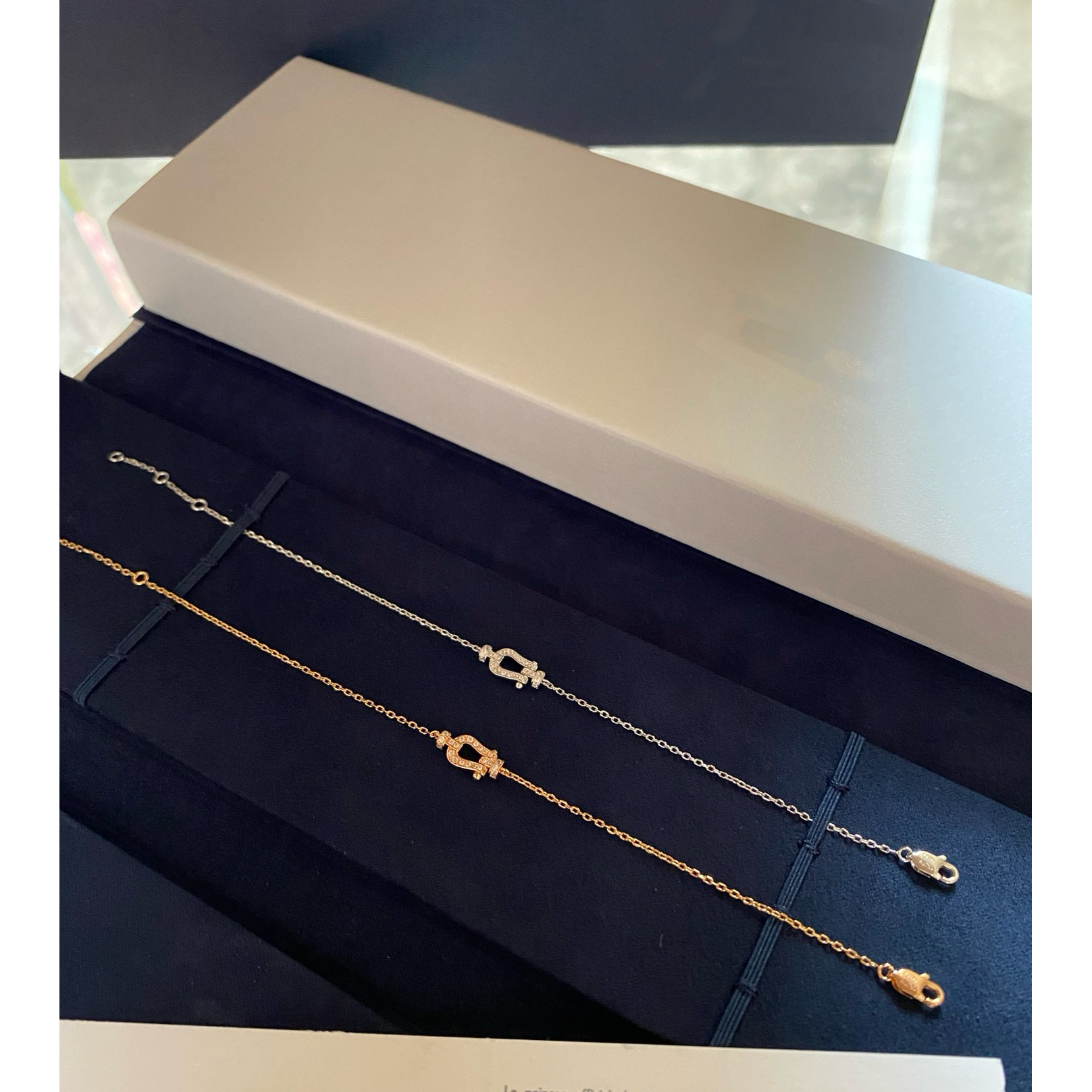 小号马蹄扣满钻围巾F03