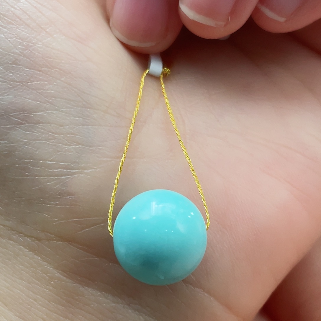 绿松石颈饰未镶嵌