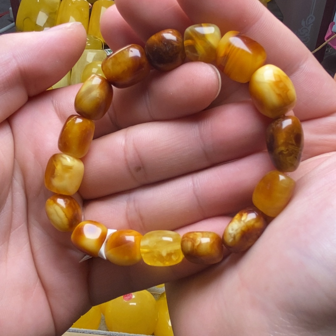 琥珀未镶嵌裸石蜜蜡