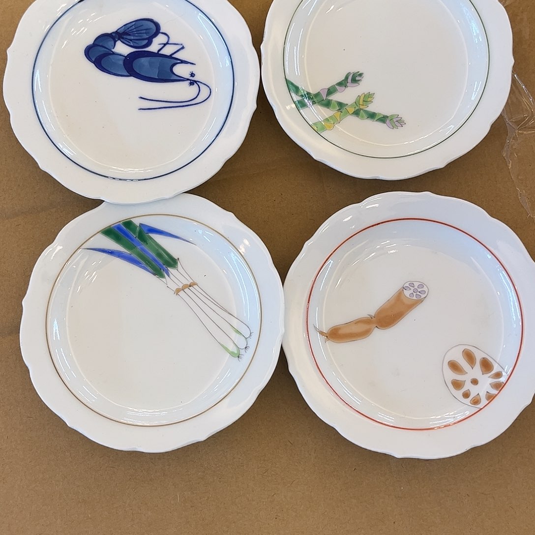 盖碗在一起是为了你开心吧笑