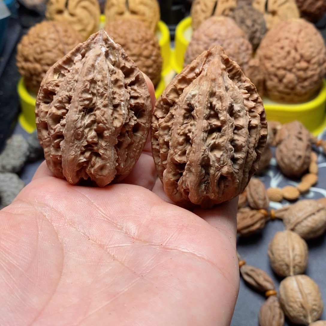 文玩核桃吊坠瑕疵31