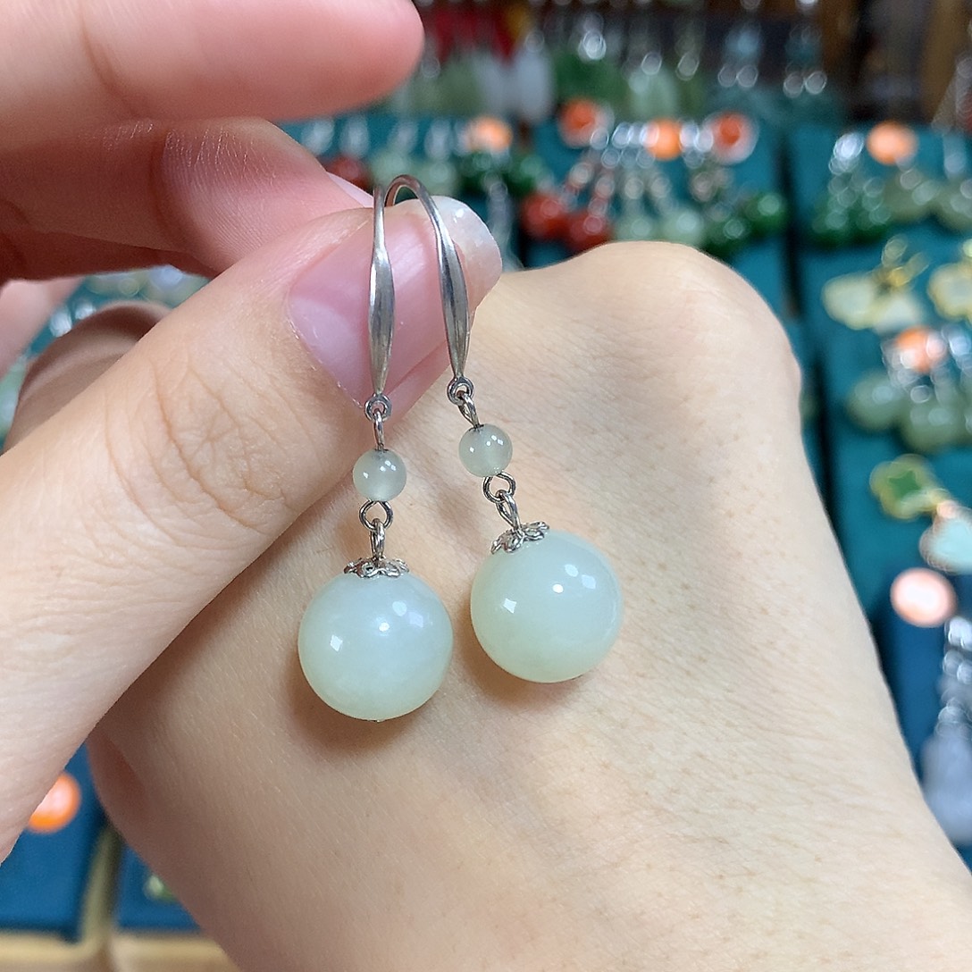 和田玉银S925镶嵌耳饰卡12左右