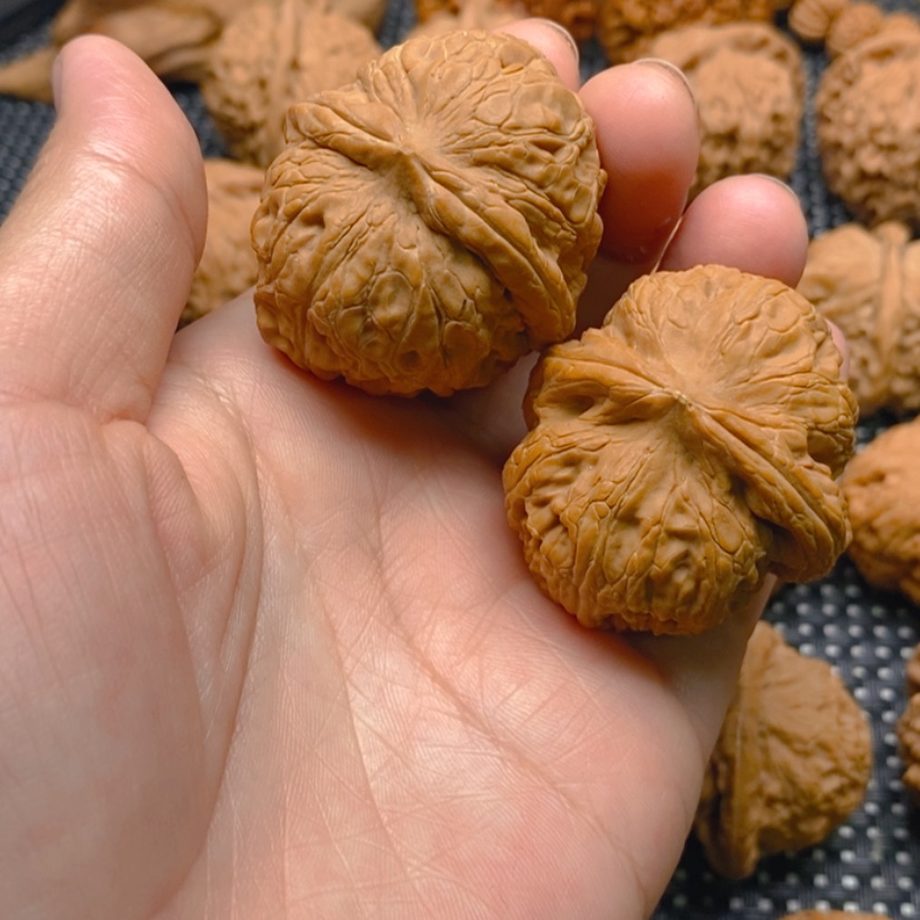 【闪购商品】文玩核桃吊坠核桃